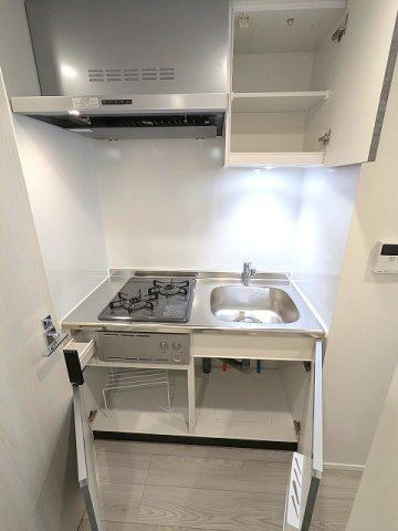LUMIEC un KITAUENOの設備|ガス2口システムキッチン、瀟洒でお手入れ楽なガラストップコンロです