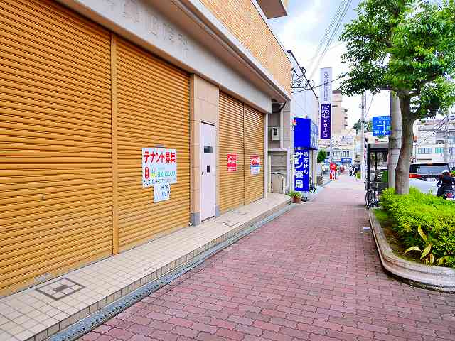 グランドハイツあづまの外観