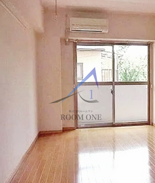 ヴェルドミールの居間・リビング|洋室のお部屋です。