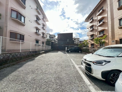 【駐車場】 | TメゾンシャルマントⅠ