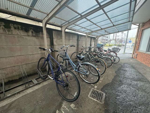 狛江マンションの駐輪場