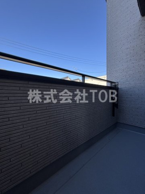 【バルコニー】 | BLOOMING MAISON府中市押立町4号棟 . | 洋室6帖側バルコニー