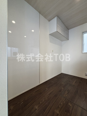 【その他】 | BLOOMING MAISON府中市押立町4号棟 . | 冷蔵庫置場