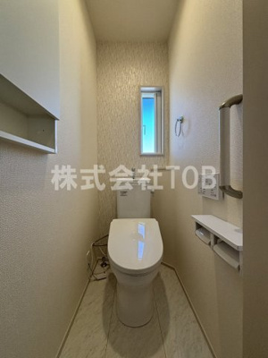 【トイレ】 | BLOOMING MAISON府中市押立町4号棟 . | 2階トイレ