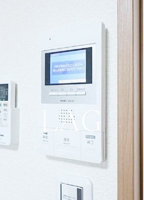 【セキュリティ】 | ドミール亀戸 | モニター付きインターフォンです。