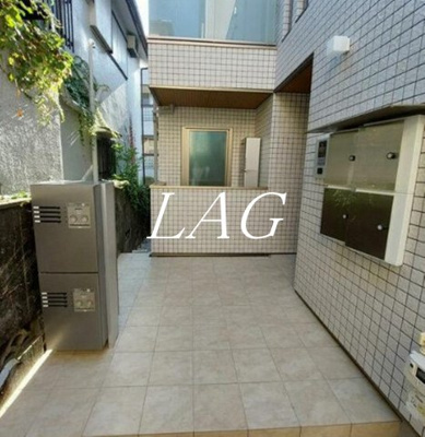 【エントランス】 | セゾン広尾 | エントランスです。