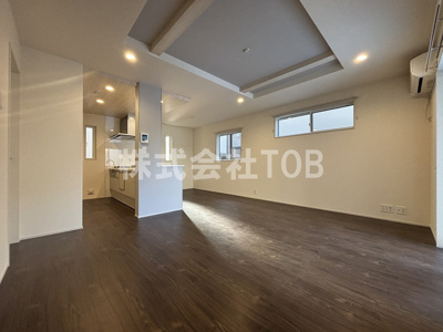 【居間・リビング】 | BLOOMING MAISON府中市押立町3号棟