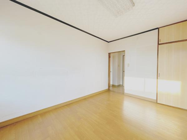 富士宮市小泉の中古一戸建|２階洋室 