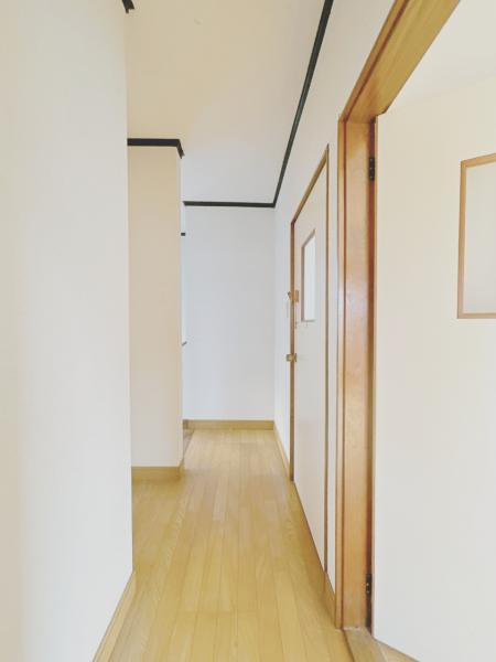 富士宮市小泉の中古一戸建|２階廊下 