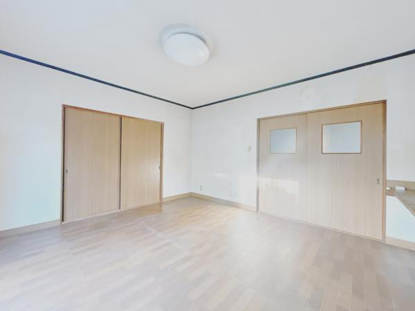 富士宮市小泉の中古一戸建|洋室 