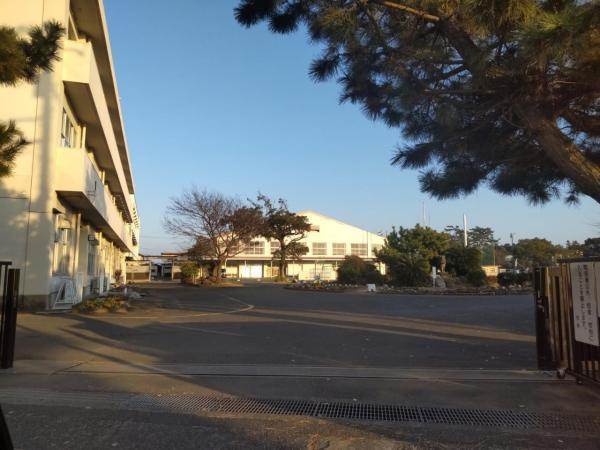 富士市今井１丁目の中古一戸建|【小学校】元吉原小学校まで約… 