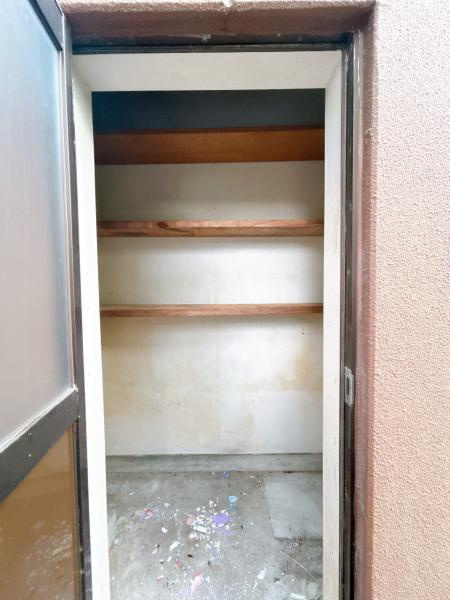 富士市今井１丁目の中古一戸建|【現況販売】玄関横収納 