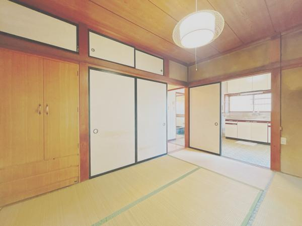 富士市入山瀬の中古一戸建|1階中央6帖和室 