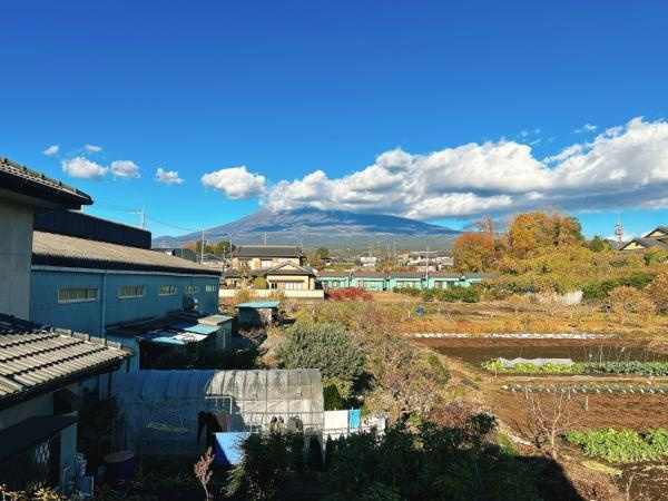 富士市入山瀬の中古一戸建|廊下からの眺望写真です。天気… 