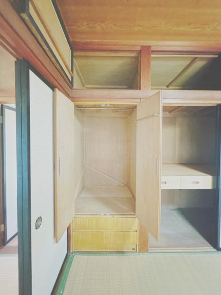 富士市入山瀬の中古一戸建|1階中央6帖和室収納 