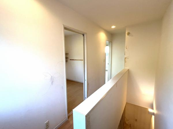 富士市大淵の中古一戸建|【2階廊下】 