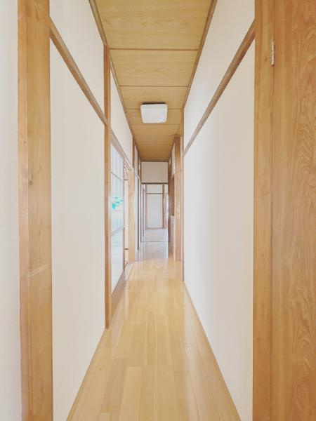富士市伝法の中古一戸建|1階廊下 