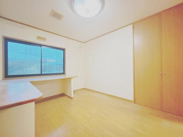 富士市船津の中古一戸建|２階洋室 