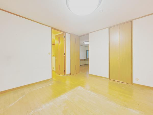 富士市船津の中古一戸建|２階洋室 