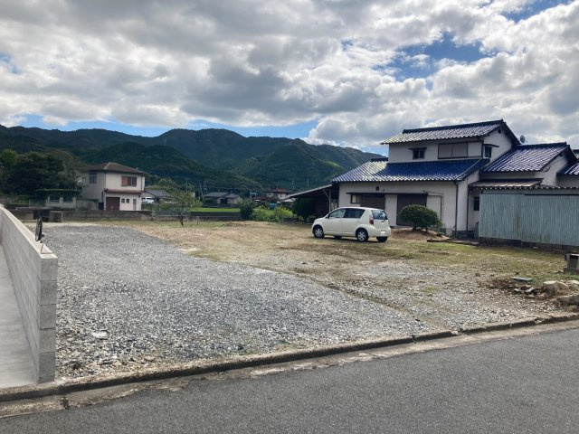 採銅所5996-1売地の外観