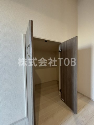 【収納】 | BLOOMING MAISON府中市押立町2号棟 | 廊下収納