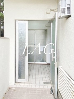 【エントランス】 | シャトーサンケイ | エントランスです。