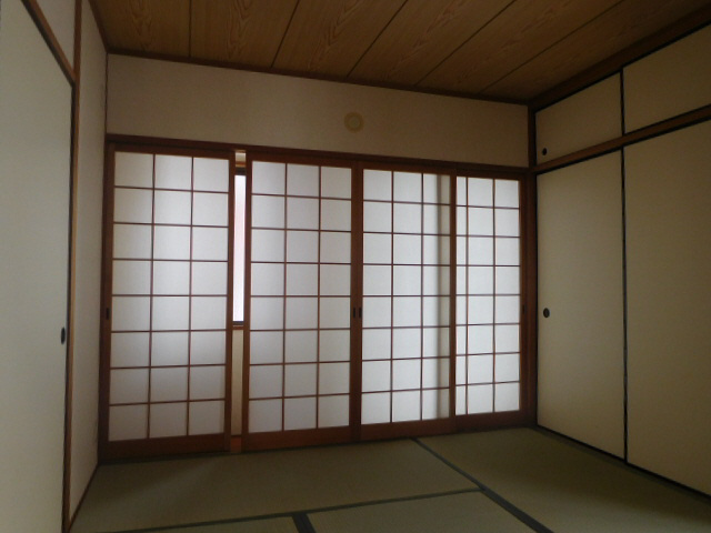 MISTRAL姫路駅南の居間・リビング