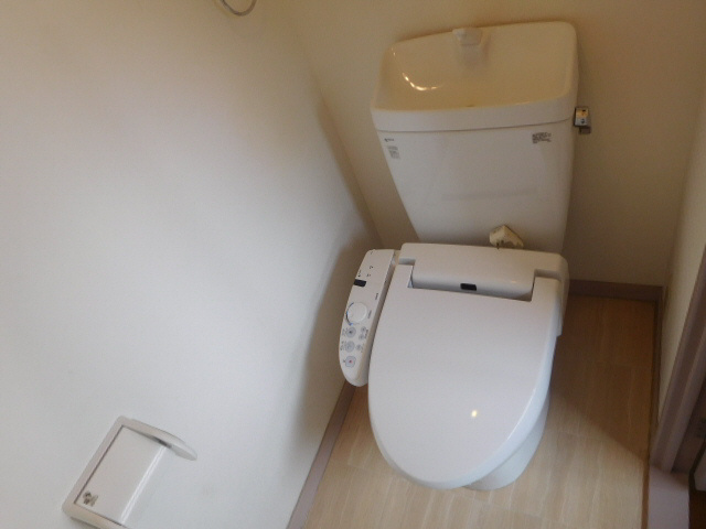 MISTRAL姫路駅南のトイレ