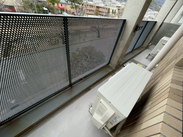 チェリービュウ芦屋川のバルコニー