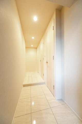 オアーゼ池上テラスの玄関|※写真は同タイプ住戸です。