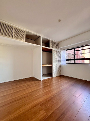 【洋室】 | ライオンズマンション赤坂