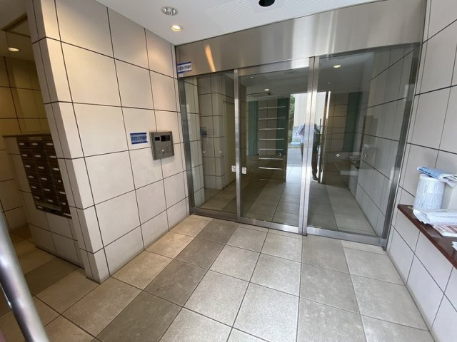 【エントランス】 | JMFレジデンス赤羽志茂