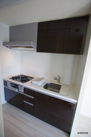 エステムプラザ京橋3リベルタ　仲介手数料無料のキッチン