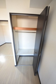 【収納】 | エステムコート心斎橋ＥＡＳＴⅡラヴァンツァ | エステムコート心斎橋ＥＡＳＴIIラヴァンツァ　クローゼット