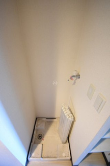 【設備】 | エステムコート心斎橋ＥＡＳＴⅡラヴァンツァ | エステムコート心斎橋ＥＡＳＴIIラヴァンツァ　洗濯機置き場