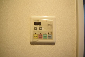 【設備】 | エステムコート心斎橋ＥＡＳＴⅡラヴァンツァ | エステムコート心斎橋ＥＡＳＴIIラヴァンツァ　浴室乾燥機