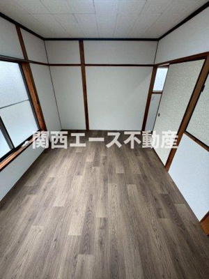 【洋室】 | 北条4丁目貸家