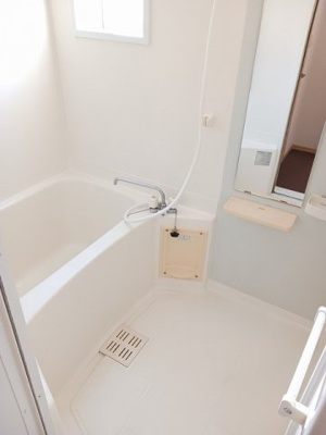 【浴室】 | プロムナードⅤ | 日々の暮らしに欠かせないお風呂です