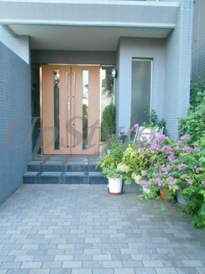 【エントランス】 | サウスイースト