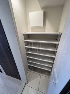 【収納】 | Quintet NAMBA | レジュールアッシュNAMBA　シューズボックス