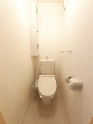 【トイレ】 | ゼファー桜木 | 清潔感のあるトイレです