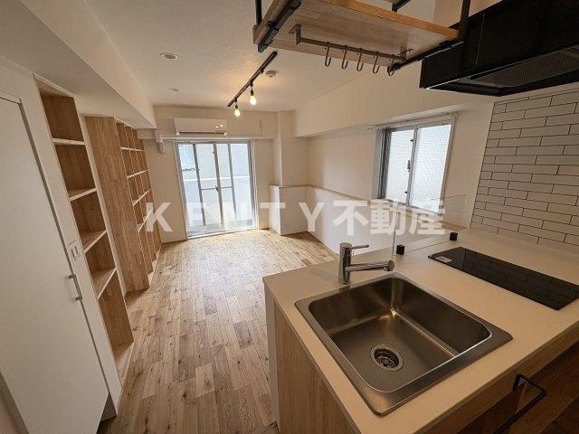 【居間・リビング】 | Ｆｕｕ　Ｏｉｍａｃｈｉ　ｂｙ　ＬＡＴＩＥＲＲＡ | ゆったり過ごせる居間です
