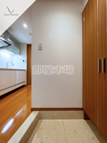 ヴェルディーク浅草の玄関