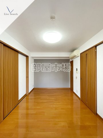 ヴェルディーク浅草の居間・リビング