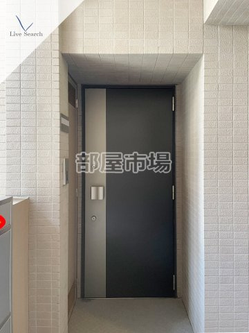 ヴェルディーク浅草の玄関