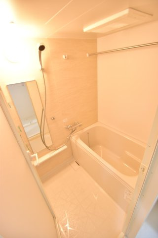 大阪市城東区今福西１丁目の賃貸マンションの浴室