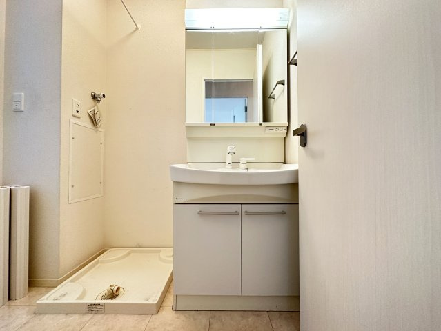 SOUVENIR Kの独立洗面台