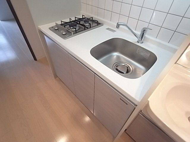 プレサンス三宮ルミネスのキッチン