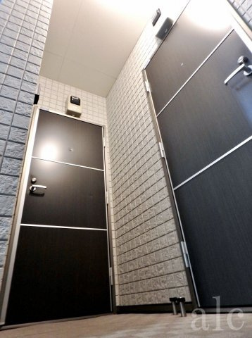 あおばトラスト中落合の玄関|共用廊下部分