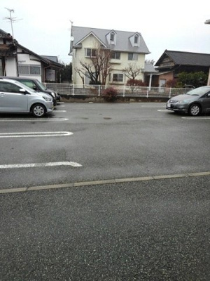 【駐車場】 | サンフラワーＢ | 駐車場完備です